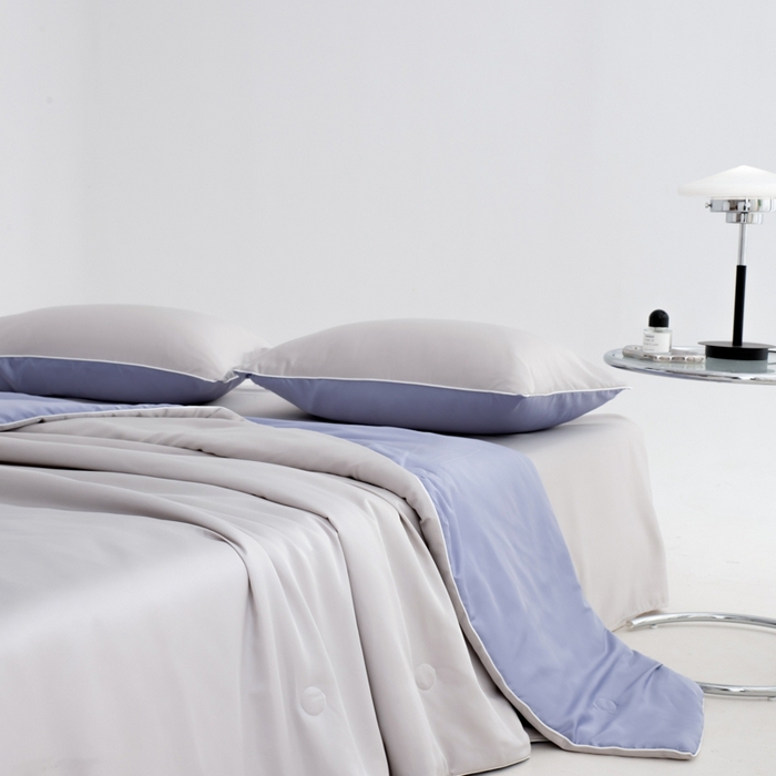 91家纺网 家纺一手货源 找家纺 （总）仁凯家纺 2025新款A类莱赛尔天丝纤维夏凉被双拼色（20%莱赛尔天丝纤维填充，包过检）【提供买家秀】