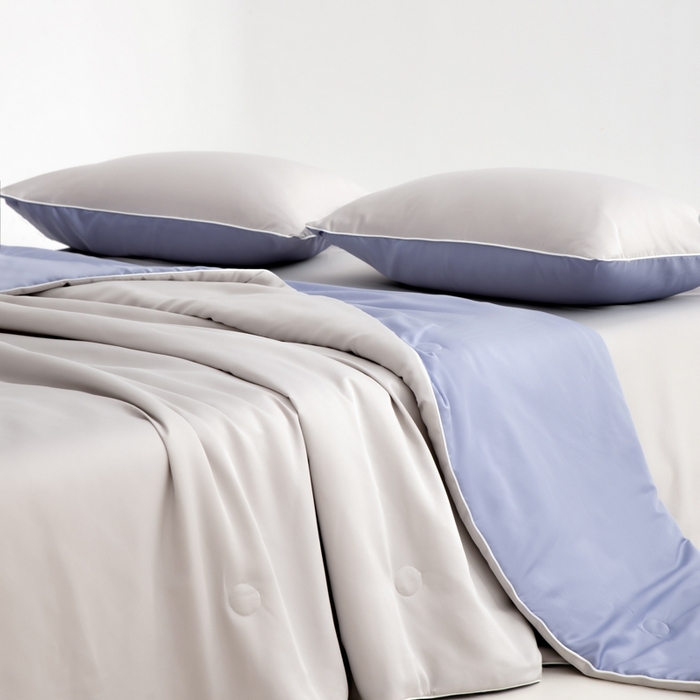 91家纺网 家纺一手货源 找家纺 （总）仁凯家纺 2025新款A类莱赛尔天丝纤维夏凉被双拼色（20%莱赛尔天丝纤维填充，包过检）【提供买家秀】