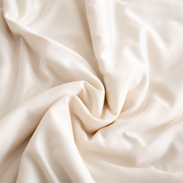 91家纺网 家纺一手货源 找家纺 仁凯家纺 2025新款A类莱赛尔天丝纤维夏凉被双拼色（20%莱赛尔天丝纤维填充，包过检）【提供买家秀】 奶昔白+冰川灰