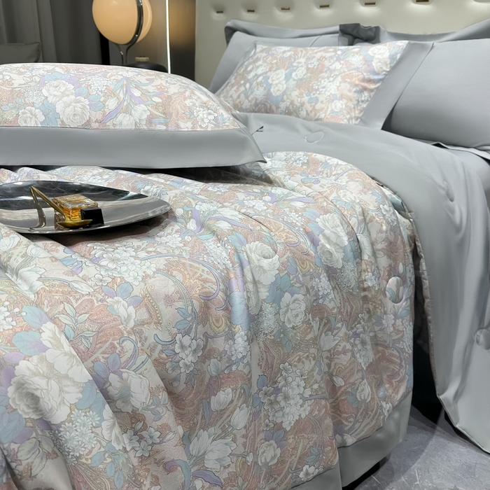 91家纺网 家纺一手货源 找家纺 爱彼家纺 2025年夏季热门冰丝数码夏被夏凉被空调被四件套 夏被-娇之恋