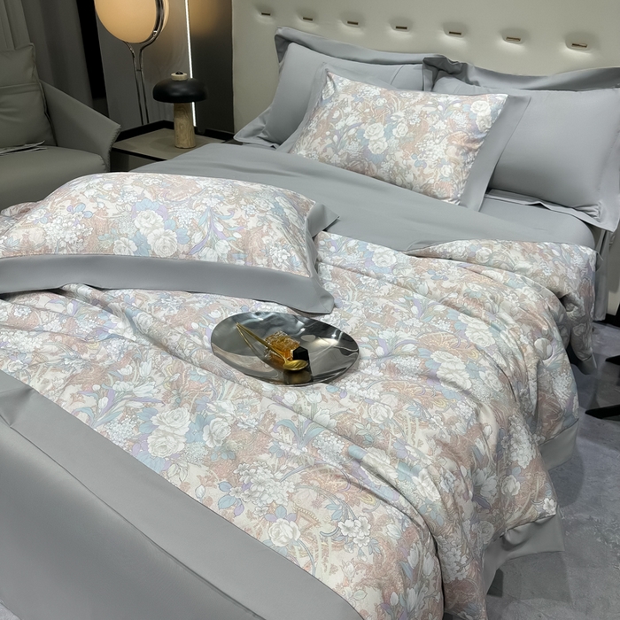 91家纺网 家纺一手货源 找家纺 爱彼家纺 2025年夏季热门冰丝数码夏被夏凉被空调被四件套 夏被-娇之恋