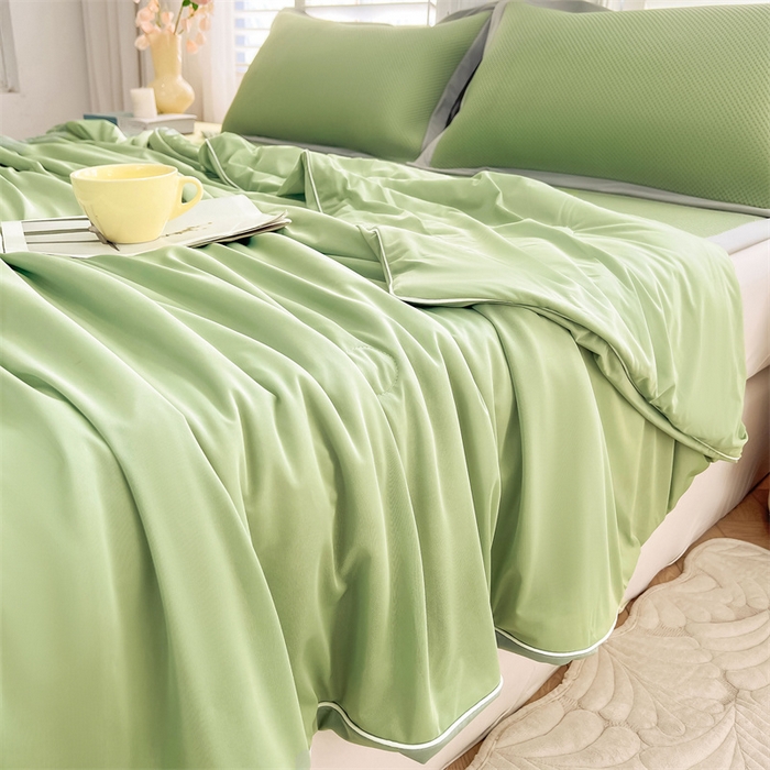雯豆家纺 2025夏季新款凉感丝夏被空调被冰丝凉感被芯纯色跑量款被子 凉感丝夏被-牛油果绿