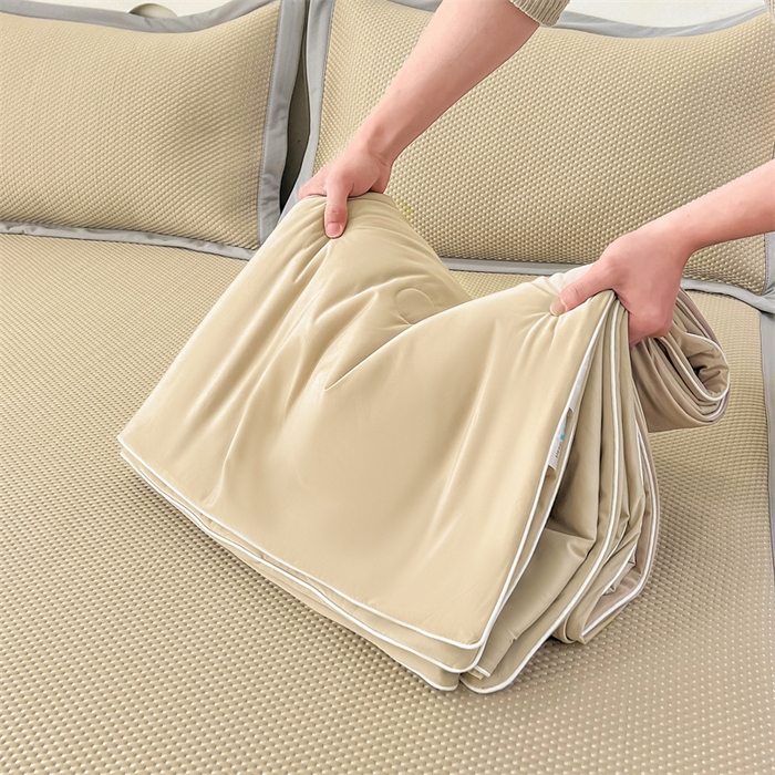 91家纺网 家纺一手货源 找家纺 雯豆家纺 2025夏季新款凉感丝夏被空调被冰丝凉感被芯纯色跑量款被子 凉感丝夏被-卡斯特金