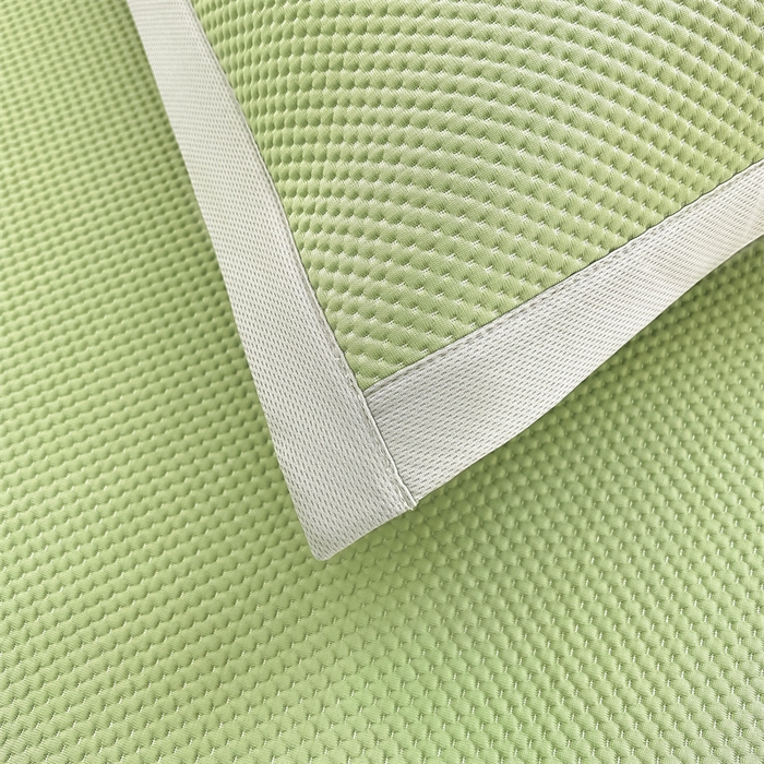 91家纺网 家纺一手货源 找家纺 雯豆家纺 2025夏季新款凉感丝夏被空调被冰丝凉感被芯纯色跑量款被子 凉感丝夏被-牛油果绿