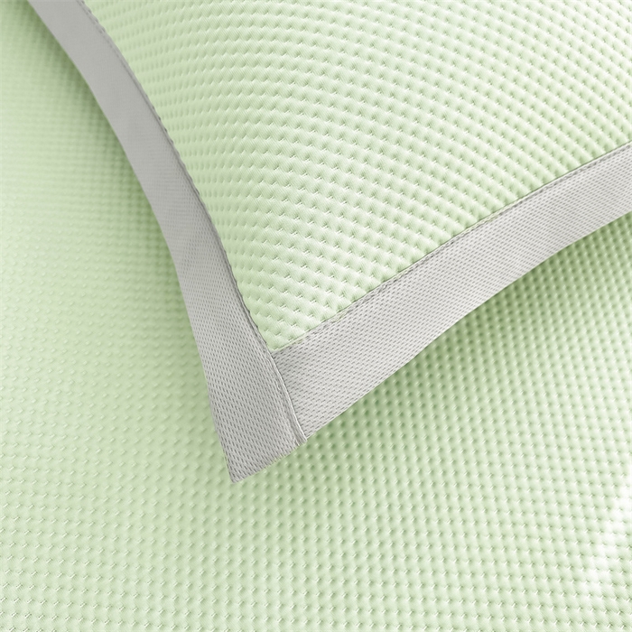 91家纺网 家纺一手货源 找家纺 雯豆家纺 2025夏季新款凉感丝夏被空调被冰丝凉感被芯纯色跑量款被子 凉感丝夏被-淡雅绿