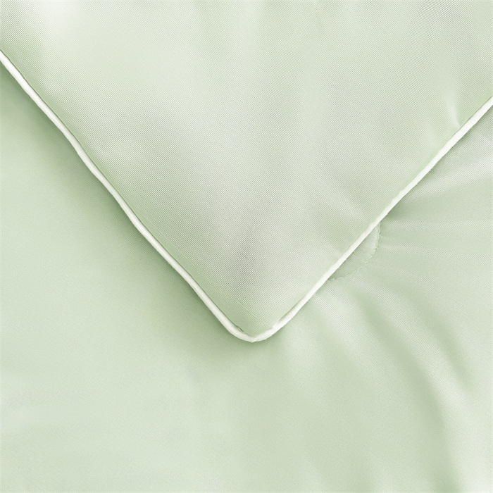 91家纺网 家纺一手货源 找家纺 雯豆家纺 2025夏季新款凉感丝夏被空调被冰丝凉感被芯纯色跑量款被子 凉感丝夏被-淡雅绿