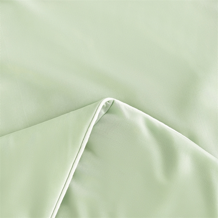 91家纺网 家纺一手货源 找家纺 雯豆家纺 2025夏季新款凉感丝夏被空调被冰丝凉感被芯纯色跑量款被子 凉感丝夏被-淡雅绿