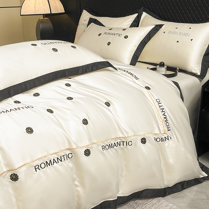 91家纺网 家纺一手货源 找家纺 狂想家 2025新款细斜纹冰丝高奢系列四件套 塞纳奶昔白