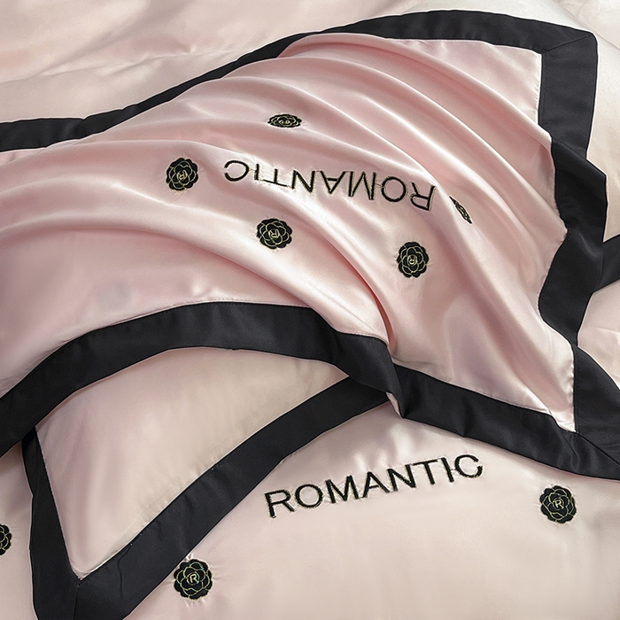 91家纺网 家纺一手货源 找家纺 狂想家 2025新款细斜纹冰丝高奢系列四件套 塞纳粉