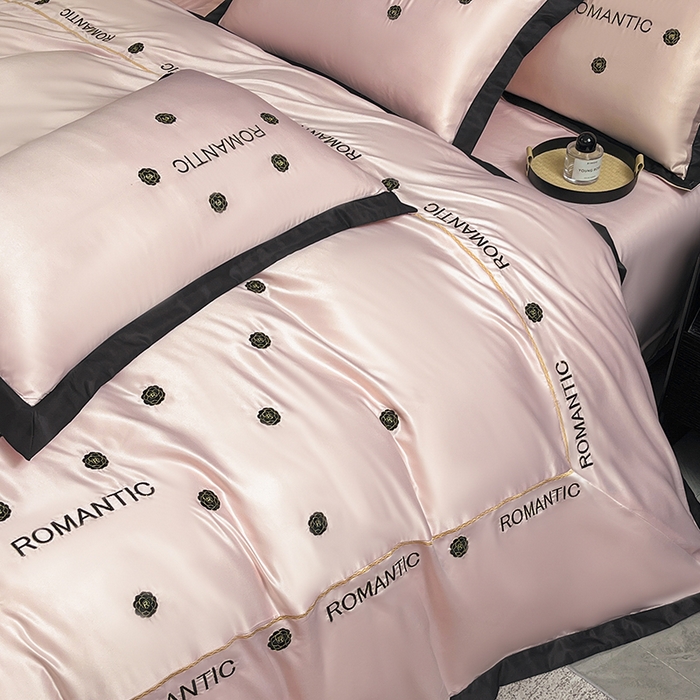 91家纺网 家纺一手货源 找家纺 狂想家 2025新款细斜纹冰丝高奢系列四件套 塞纳粉