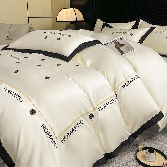 91家纺网 家纺一手货源 找家纺 狂想家 2025新款细斜纹冰丝高奢系列四件套 塞纳奶昔白