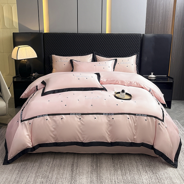 91家纺网 家纺一手货源 找家纺 狂想家 2025新款细斜纹冰丝高奢系列四件套 莫兰粉