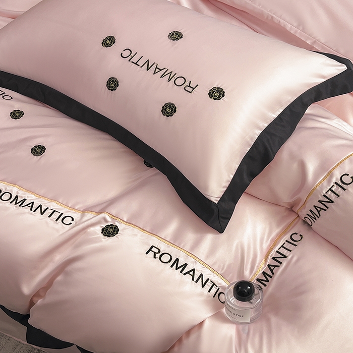 91家纺网 家纺一手货源 找家纺 狂想家 2025新款细斜纹冰丝高奢系列四件套 塞纳粉