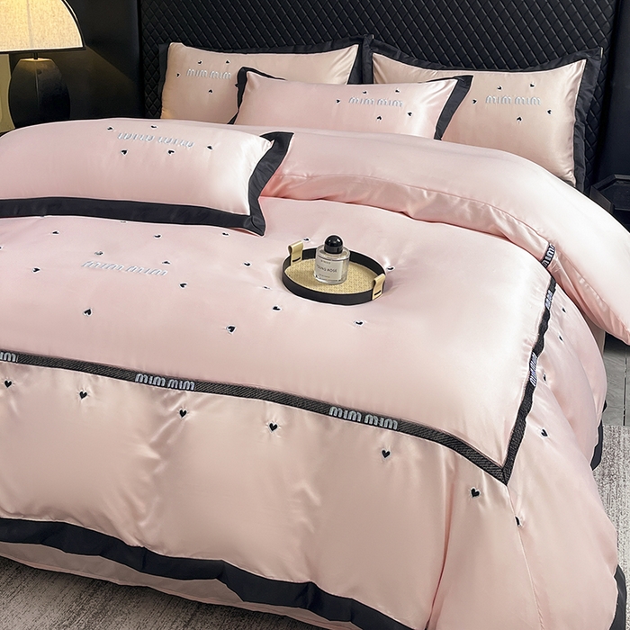 91家纺网 家纺一手货源 找家纺 狂想家 2025新款细斜纹冰丝高奢系列四件套 莫兰粉