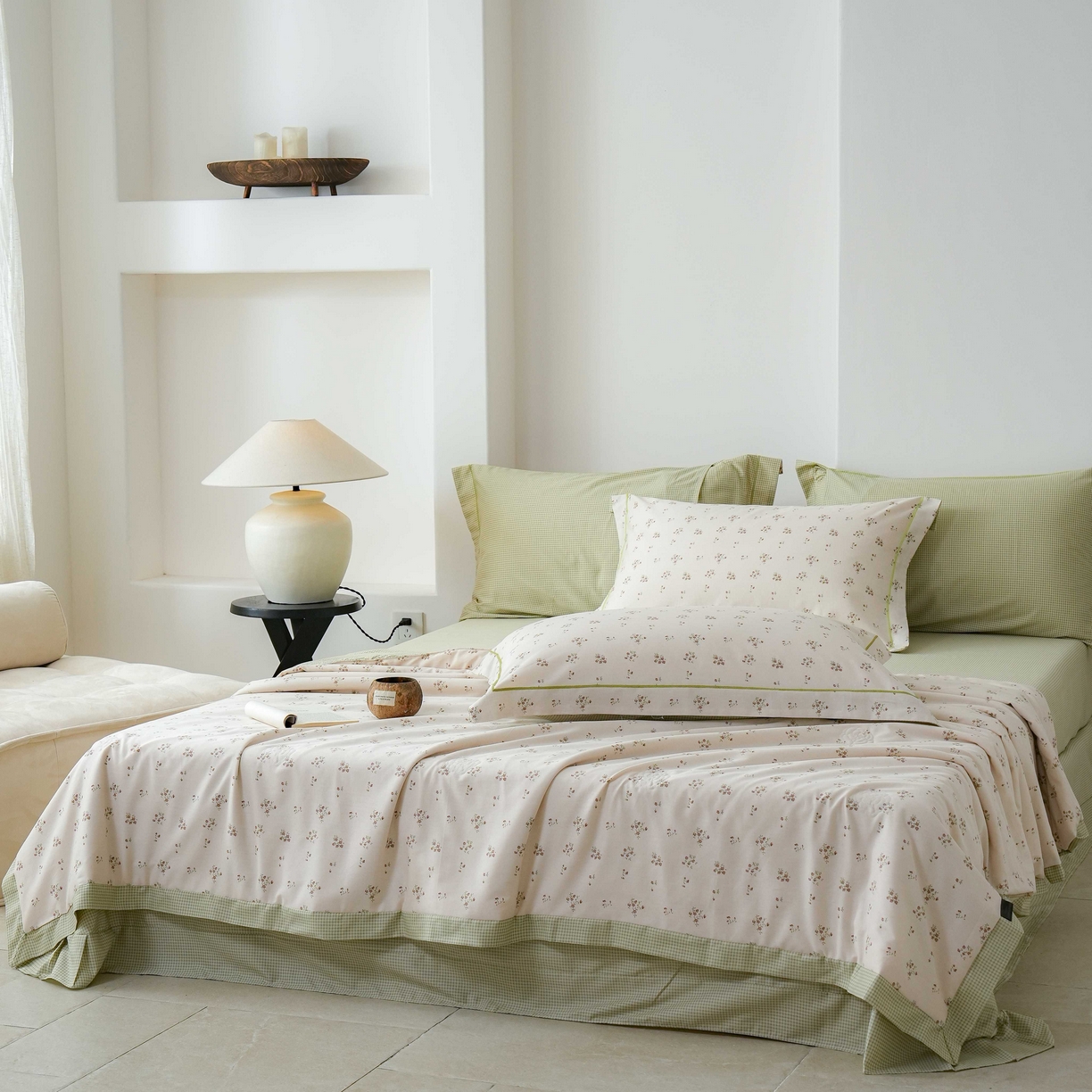 91家纺网 家纺一手货源 找家纺 丽卡家纺 2025新款小清新全棉纯棉夏被夏凉被空调被四件套 香雪海-绿