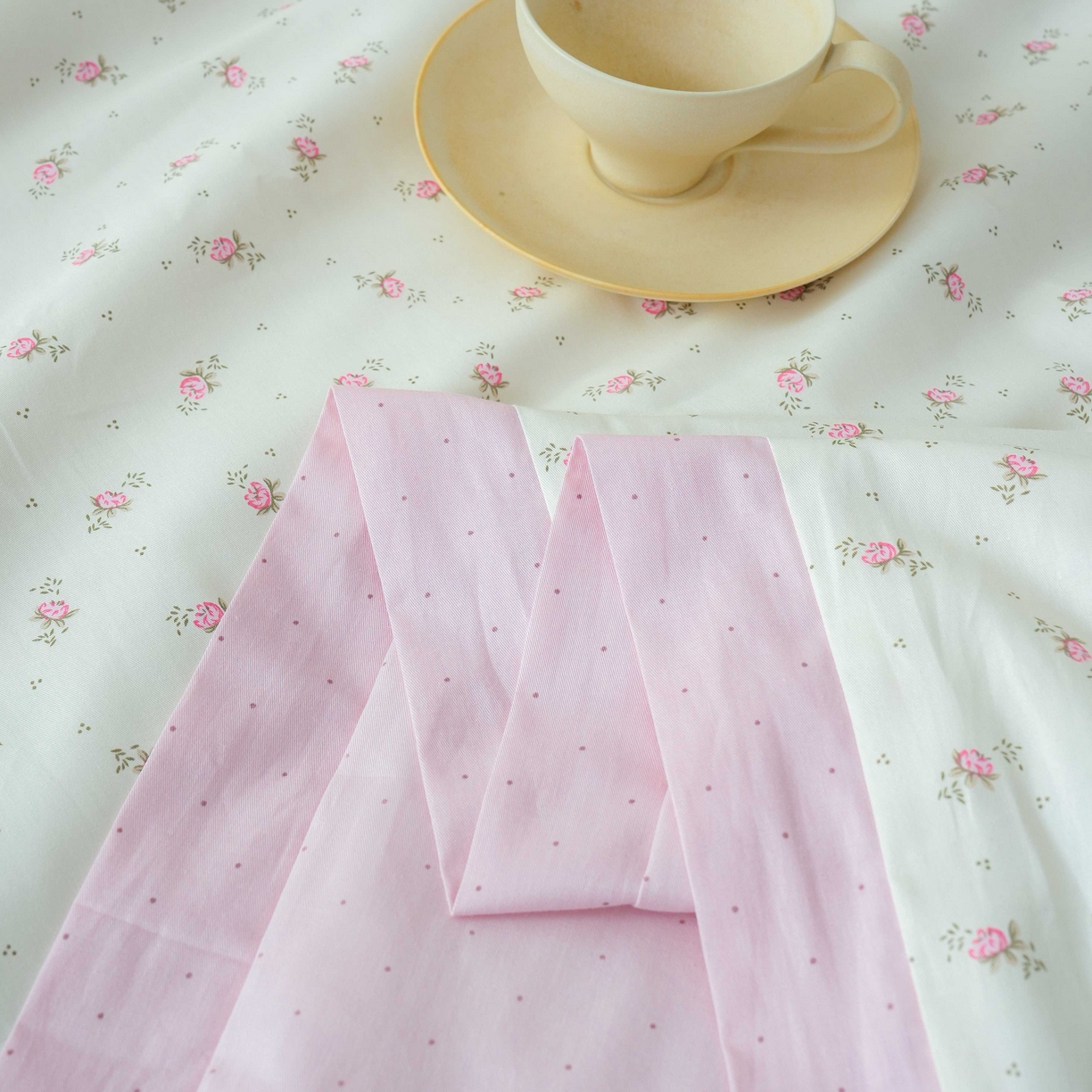 91家纺网 家纺一手货源 找家纺 丽卡家纺 2025新款小清新全棉纯棉夏被夏凉被空调被四件套 爱尔兰-粉