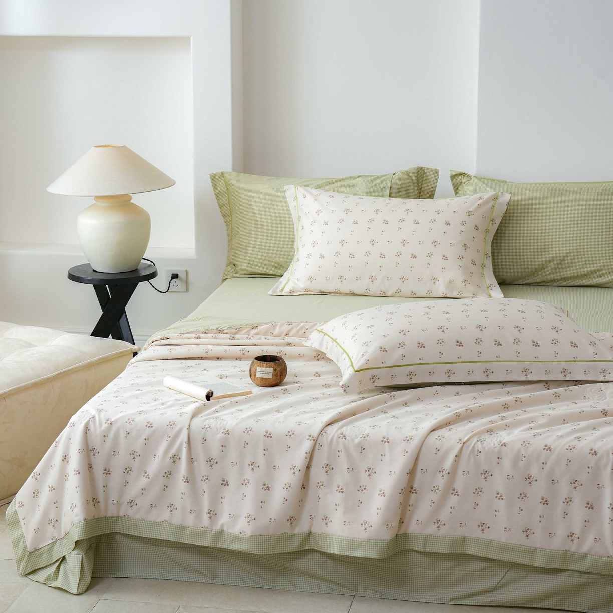 91家纺网 家纺一手货源 找家纺 丽卡家纺 2025新款小清新全棉纯棉夏被夏凉被空调被四件套 香雪海-绿