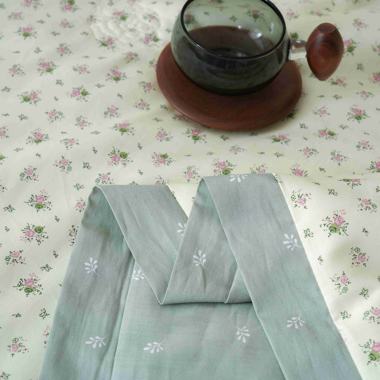 91家纺网 家纺一手货源 找家纺 丽卡家纺 2025新款小清新全棉纯棉夏被夏凉被空调被四件套 惜春-绿