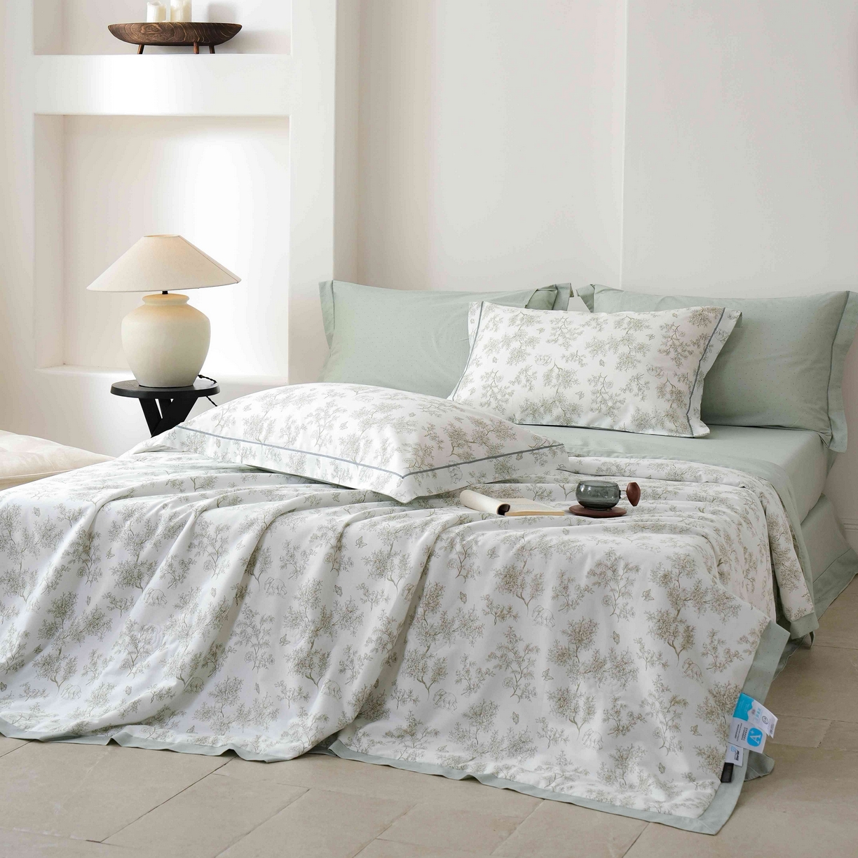 91家纺网 家纺一手货源 找家纺 丽卡家纺 2025新款小清新全棉纯棉夏被夏凉被空调被四件套 觅事-绿