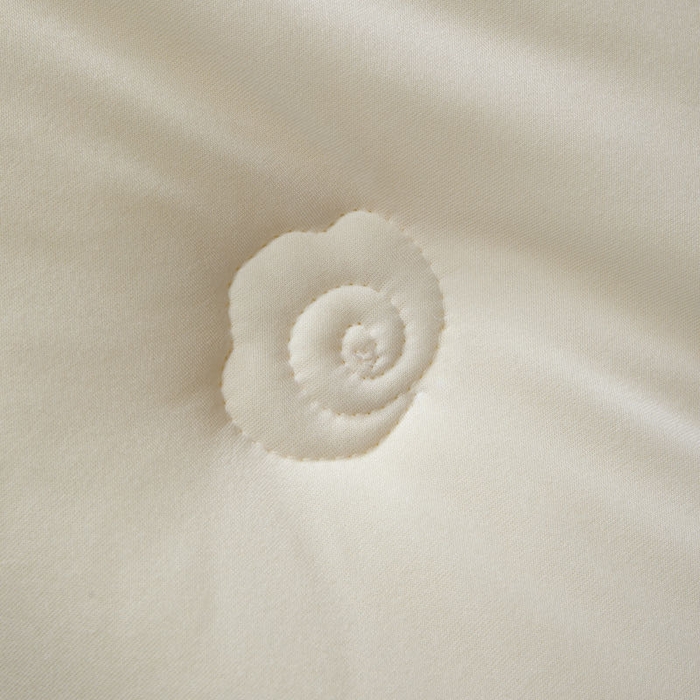 91家纺网 家纺一手货源 找家纺 （总）丽卡家纺 2025新款佩丽丝肌润养 颜玻尿酸春秋被冬被被子被芯