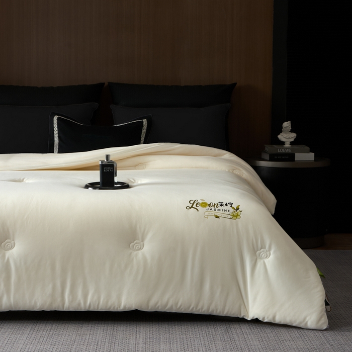 91家纺网 家纺一手货源 找家纺 （总）丽卡家纺 2025新款维尼养 颜云朵被春秋被冬被被子被芯