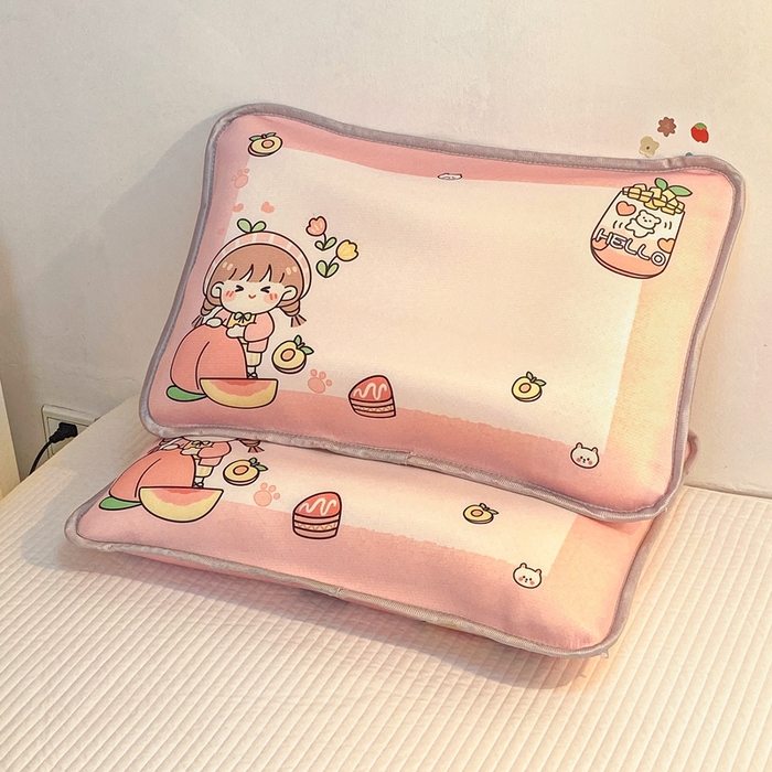 91家纺网 家纺一手货源 找家纺 大黄蜂家居家纺 2025新款冰丝提花三明治夹层透气枕套 小女孩