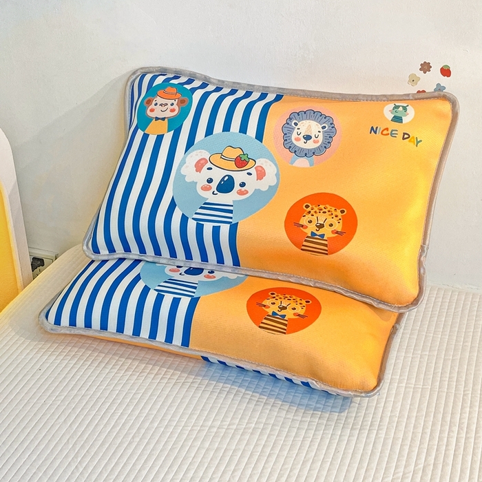 91家纺网 家纺一手货源 找家纺 大黄蜂家居家纺 2025新款冰丝提花三明治夹层透气枕套 马戏团