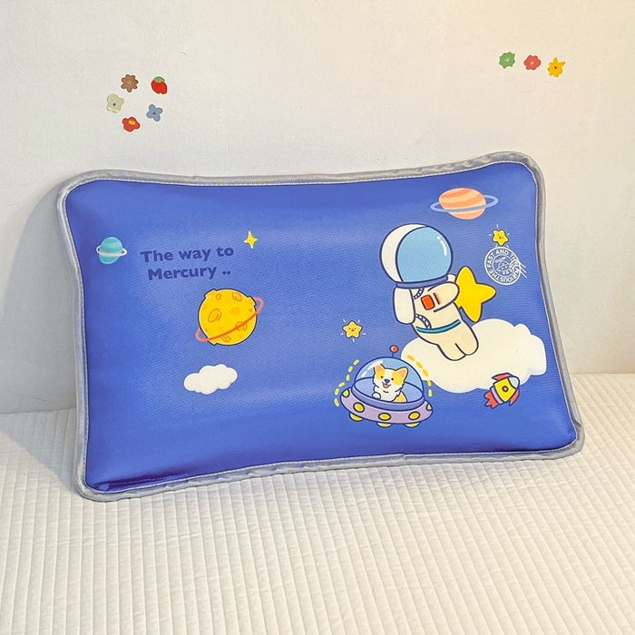 91家纺网 家纺一手货源 找家纺 大黄蜂家居家纺 2025新款冰丝提花三明治夹层透气枕套 太空旅行