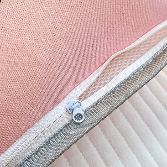 91家纺网 家纺一手货源 找家纺 大黄蜂家居家纺 2025新款冰丝提花三明治夹层透气枕套 小女孩