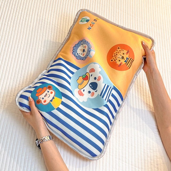 91家纺网 家纺一手货源 找家纺 大黄蜂家居家纺 2025新款冰丝提花三明治夹层透气枕套 马戏团