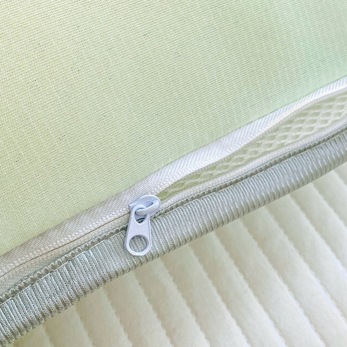 91家纺网 家纺一手货源 找家纺 大黄蜂家居家纺 2025新款冰丝提花三明治夹层透气枕套 小恐龙