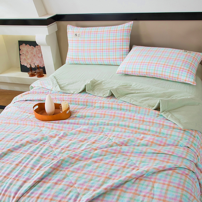 91家纺网 家纺一手货源 找家纺 三俏家纺 2025新款新疆棉花被夏被100%里外全棉棉花夏被无印风全棉色织水洗棉夏凉被空调被春秋被单人可机洗-风格二 游园