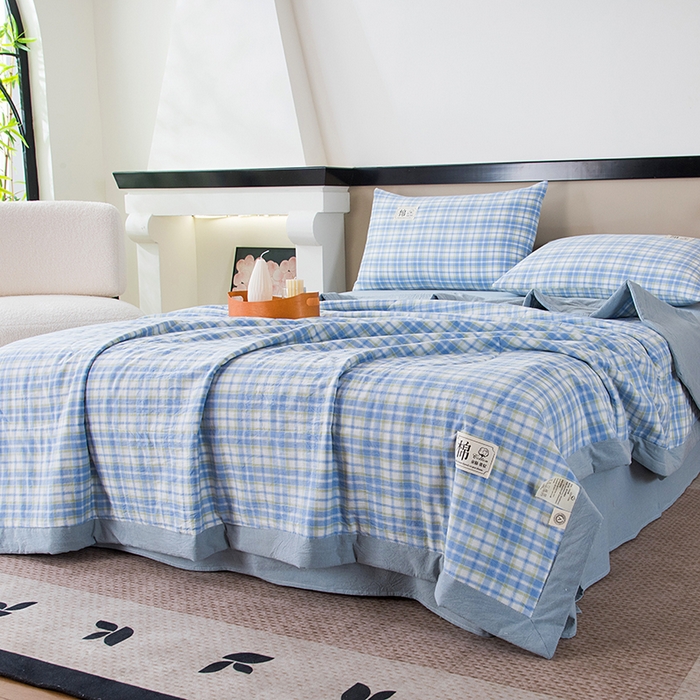 91家纺网 家纺一手货源 找家纺 三俏家纺 2025新款新疆棉花被夏被100%里外全棉棉花夏被无印风全棉色织水洗棉夏凉被空调被春秋被单人可机洗-风格二 蓝梦