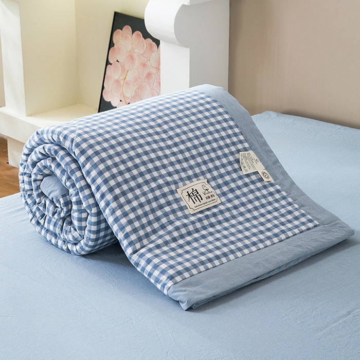 91家纺网 家纺一手货源 找家纺 三俏家纺 2025新款新疆棉花被夏被100%里外全棉棉花夏被无印风全棉色织水洗棉夏凉被空调被春秋被单人可机洗-风格二 煮雨