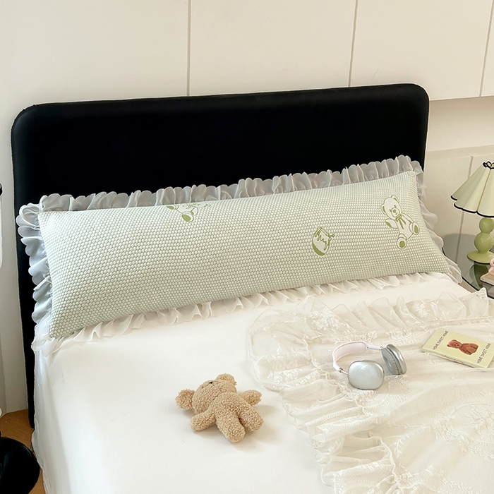 91家纺网 家纺一手货源 找家纺 梦舒羽 2025春夏新款冰豆豆花边双人单枕套枕套单件 冰豆豆-小熊绿