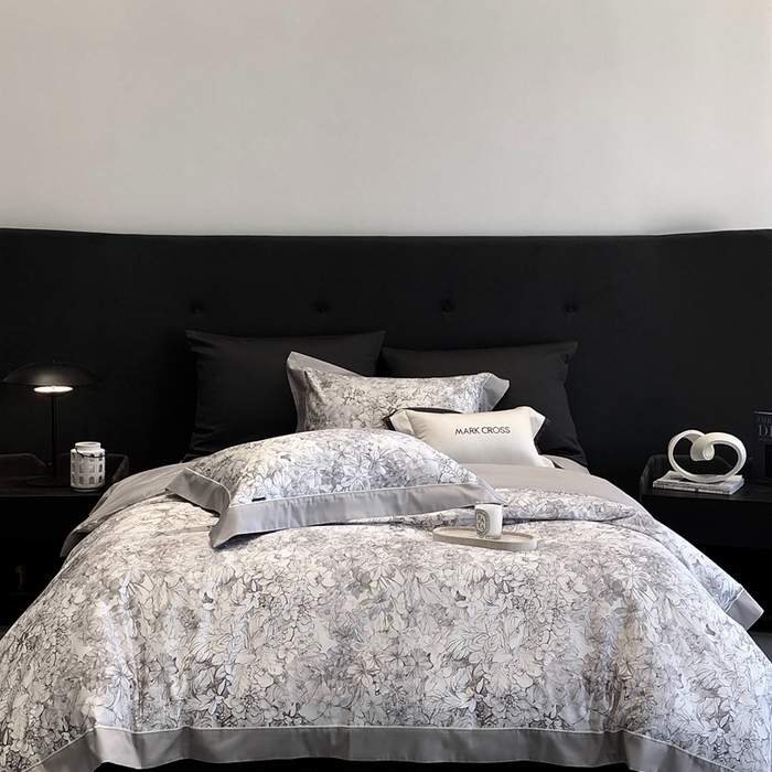 91家纺网 家纺一手货源 找家纺 佳汐蓝2025新款典雅诗意花卉全棉印花四件套券后不低于438/458元 雾隐巴黎-星空灰