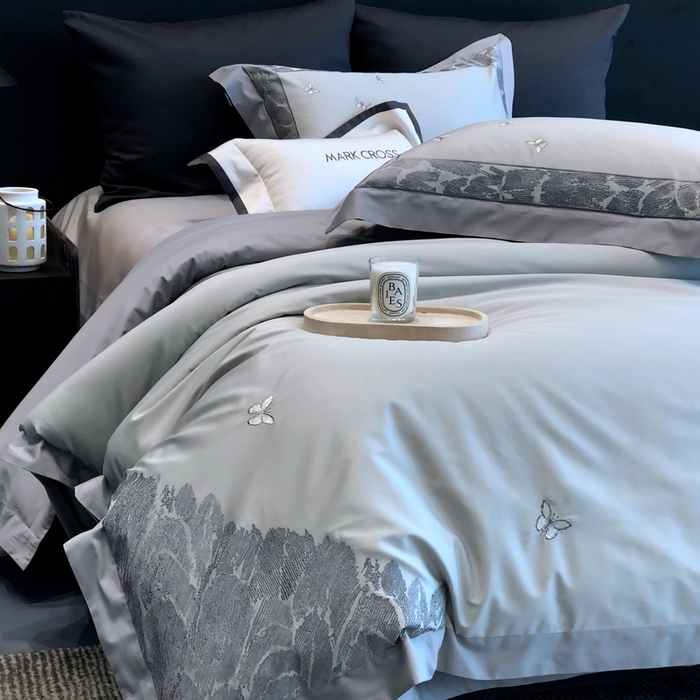 91家纺网 家纺一手货源 找家纺 佳汐蓝2025新款清雅自然刺绣黄金棉系列四件套价格表券后不低于498/518元 春野浮绿-雾隐灰