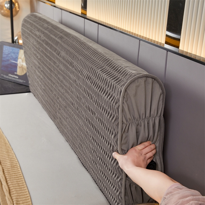 91家纺网 家纺一手货源 找家纺 情恒家纺 2025新款德芙绒工艺款全包床头罩 星空咖