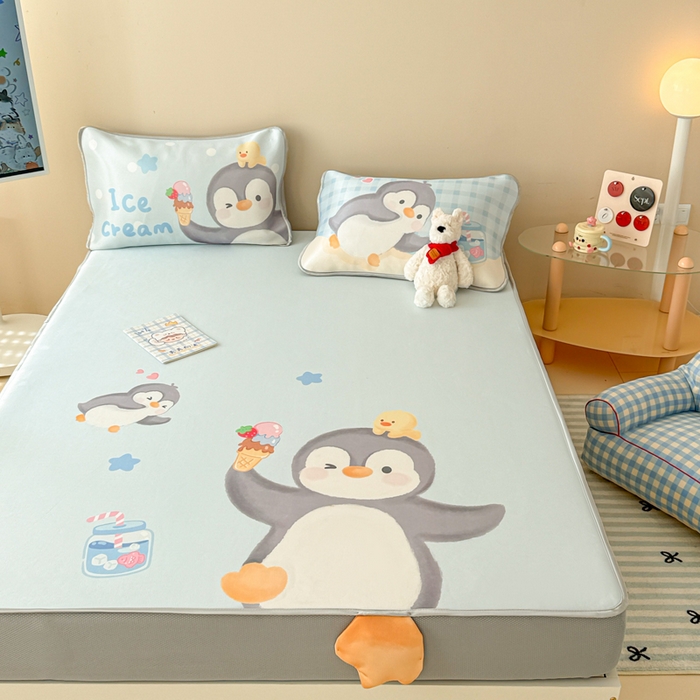 91家纺网 家纺一手货源 找家纺 慕尚家纺 2025新款凉感卡通工艺席床笠-企鹅宝宝