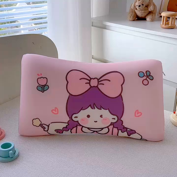 91家纺网 家纺一手货源 找家纺 2025新款卡通凉感丝亲肤枕 小仙女50*30*4 