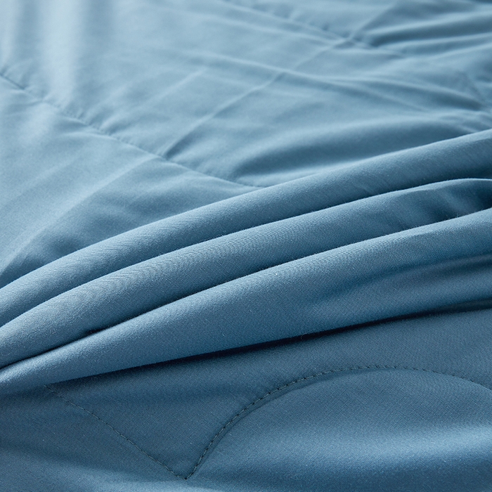 91家纺网 家纺一手货源 找家纺 熙宴家纺 2025新款纯色水洗棉新疆棉花夏被 冰蓝