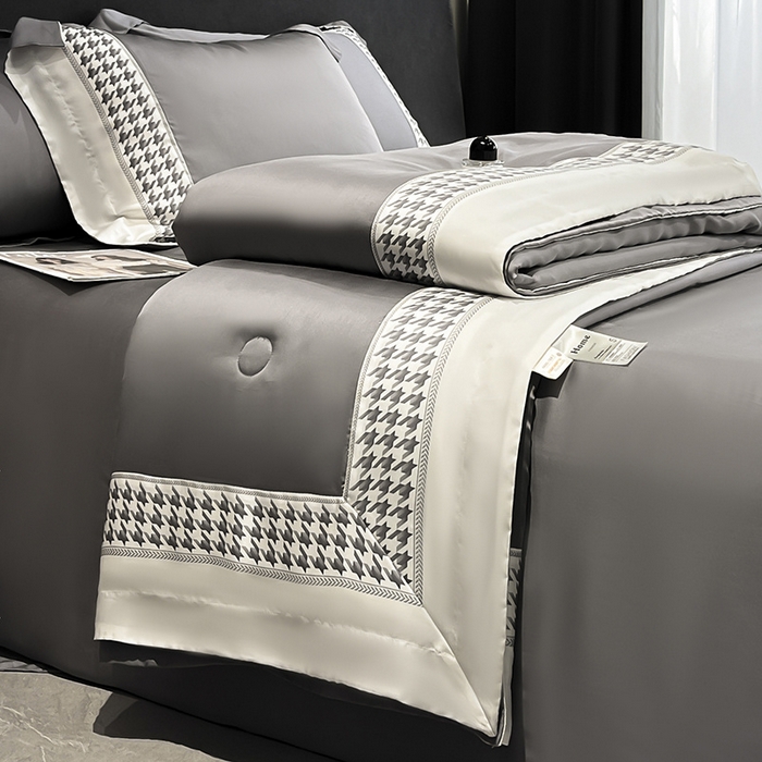 91家纺网 家纺一手货源 找家纺 露梦家纺 2025新款A类水洗真丝数码边莫兰迪系列夏被子被芯 莫兰迪-高级灰