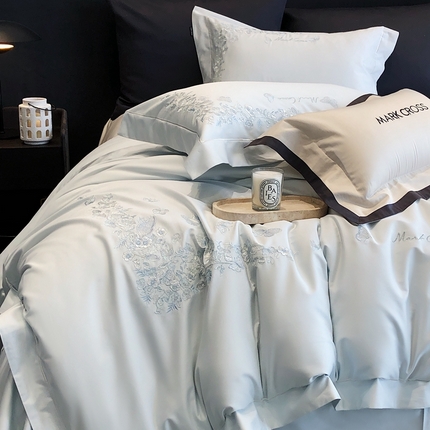 佳汐蓝2025新款清雅自然刺绣黄金棉系列四件套价格表券后不低于498/518元 苏莉春天-粉末蓝