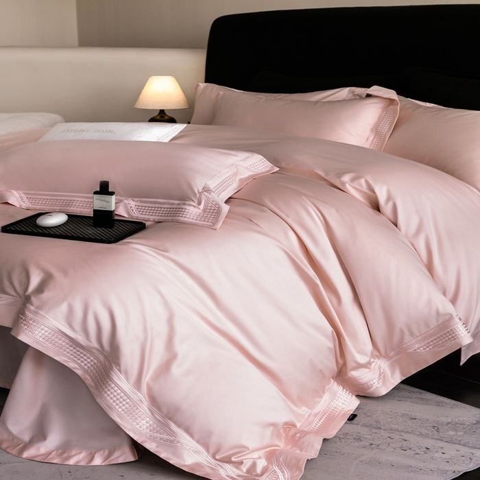 91家纺网 家纺一手货源 找家纺 馨蕊家居 2025春夏新品100s高奢典藏简约全棉系列 棉凯伦-蔷薇粉