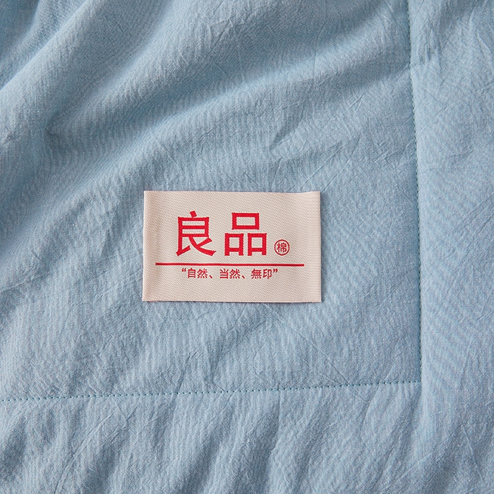 91家纺网 家纺一手货源 找家纺 熙宴家纺 2025新款纯色水洗棉新疆棉花夏被 雾蓝