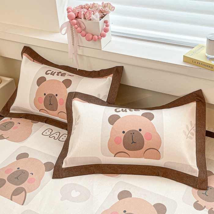 91家纺网 家纺一手货源 找家纺 迪乐妮 2025新款印花真冰藤冰凉席 卡皮巴拉