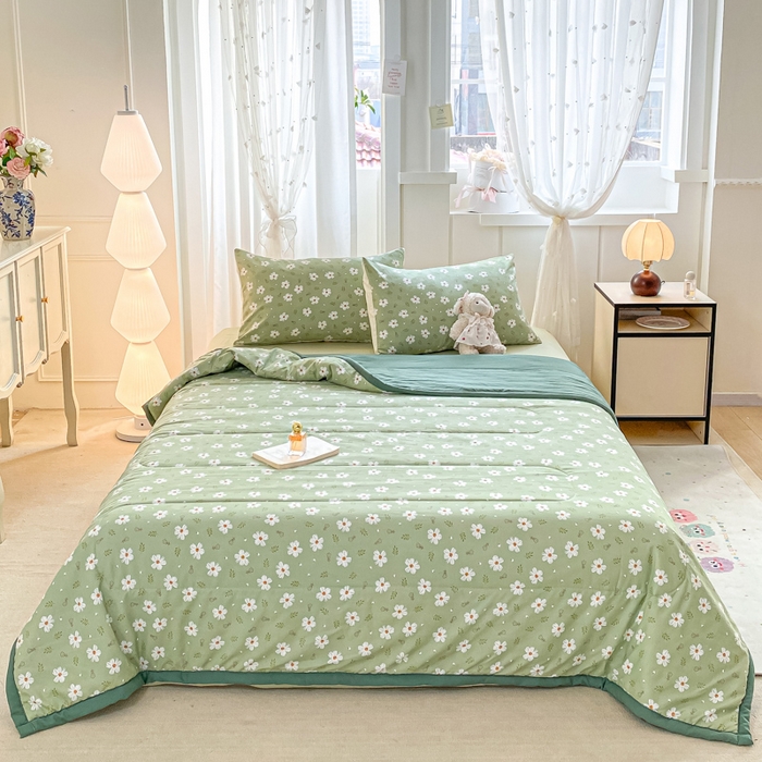 91家纺网 家纺一手货源 找家纺 2025梦初语新款水洗棉印花棉花被 春日田园