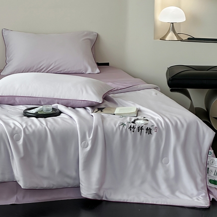 一加一 2025新款A类天竹刺绣蚕蛹蛋白纤维夏被四件套 熊猫-冰冰紫
