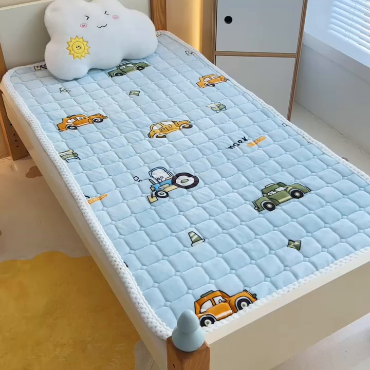 91家纺网 家纺一手货源 找家纺 梵赫家纺2024新款牛奶绒床护垫床垫幼儿园床垫儿童床垫可水洗 薄垫-工程车队