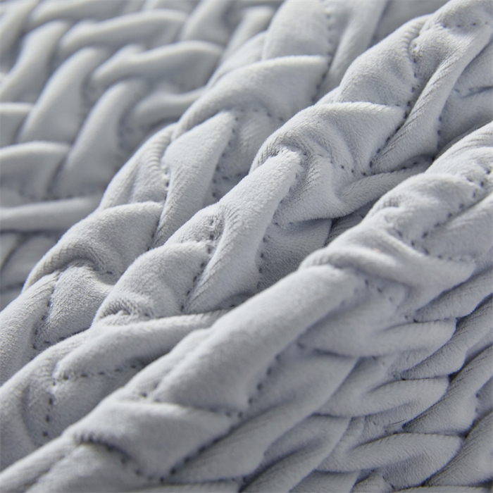 91家纺网 家纺一手货源 找家纺 情恒家纺 2025新款德芙绒工艺款全包床头罩 流光银